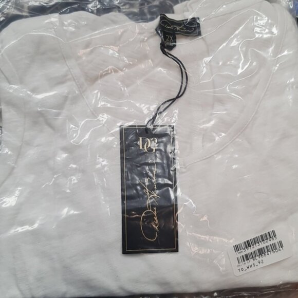 DG2 Diane Gilman Slub Cold Shoulder Ruffle Top - Picture 2 of 4